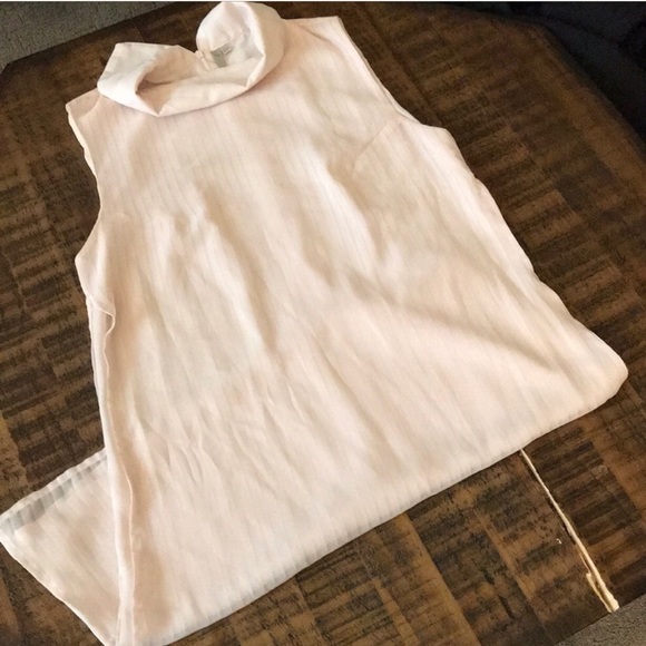 Tobi Dresses & Skirts - Pale pink dress or tunic